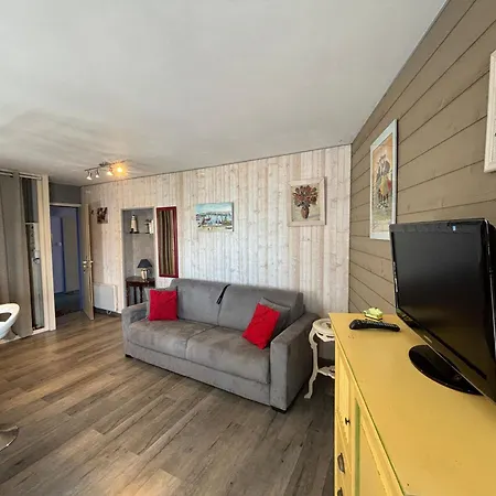 Aux Sables-d'olonne, Pres De La - Fr-1-197-600 Apartment