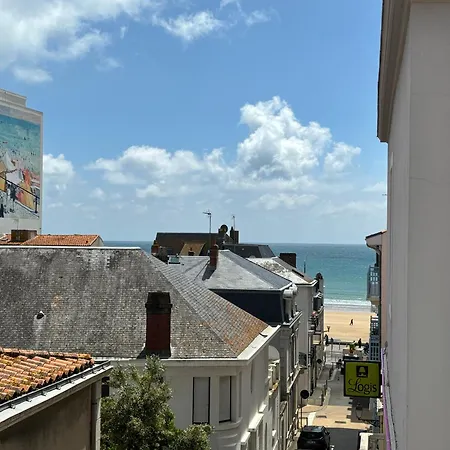 Aux Sables-d'olonne, Pres De La - Fr-1-197-600 *